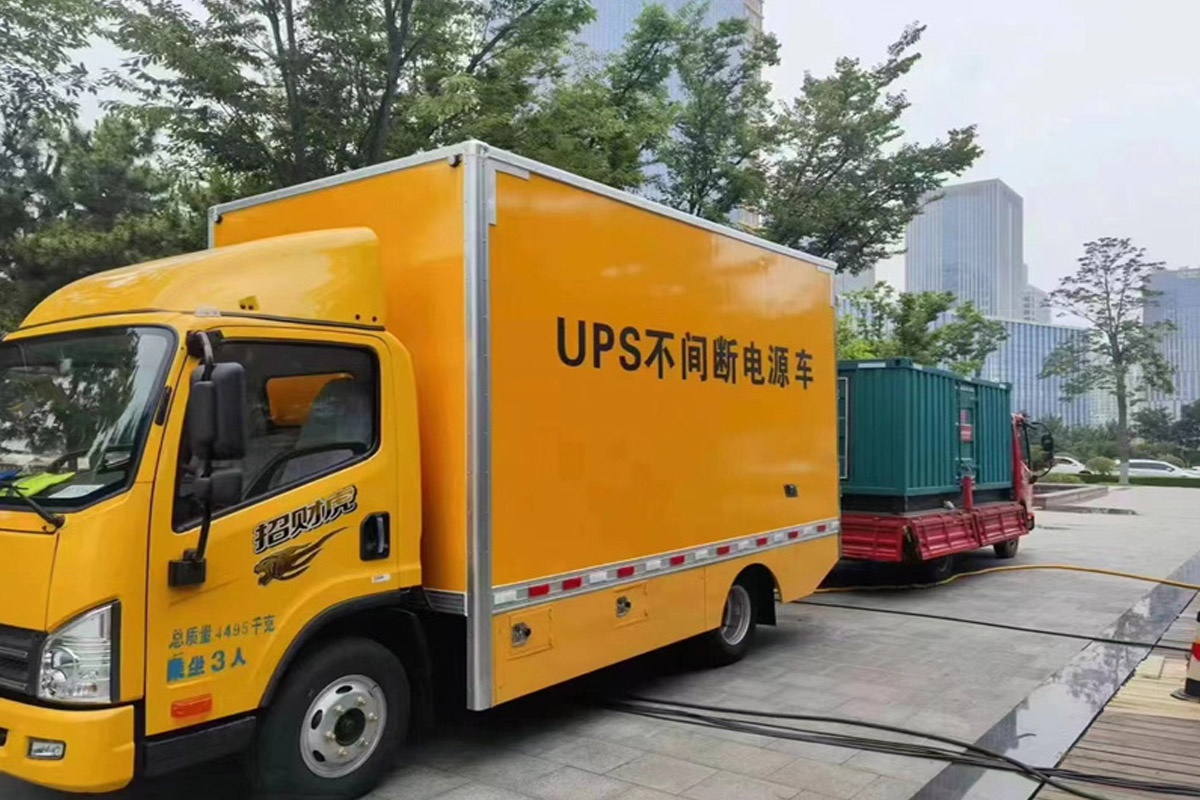 灵山发电机租赁施工现场